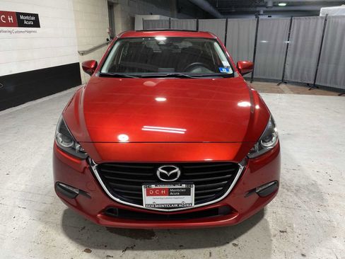 Used 2018 MAZDA MAZDA3 Touring image 6