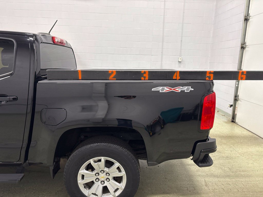 Used 2021 Chevrolet Colorado LT w/ LT Convenience Package AWD/4WD image 13