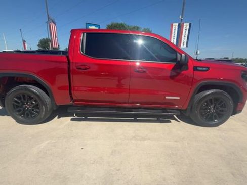 Certified 2024 GMC Sierra 1500 Elevation w/ LPO, Elevation Black Package RWD image 9
