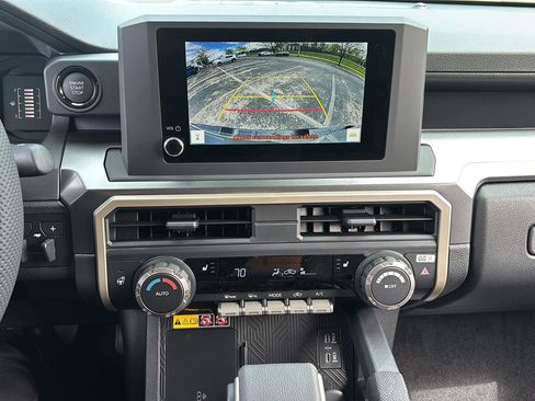 New 2026 Toyota Tacoma SR5 AWD/4WD image 31