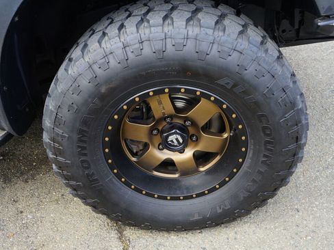 Used 2019 Ford F150 Raptor w/ Equipment Group 802A Luxury image 29