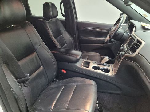 Used 2016 Jeep Grand Cherokee Limited RWD image 21
