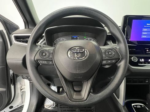 Used 2024 Toyota Corolla Cross AWD Hybrid image 15