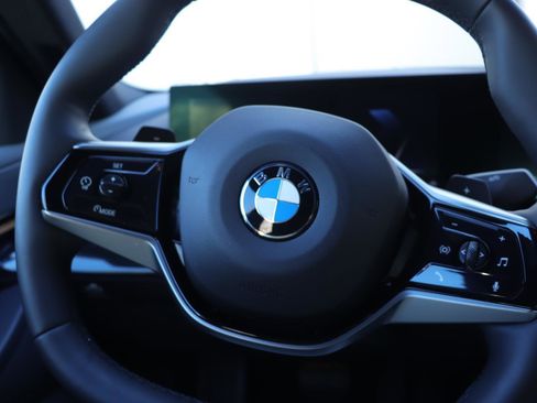 Used 2025 BMW 530i image 26