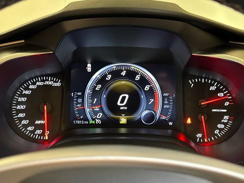Used 2019 Chevrolet Corvette Z06 RWD image 32