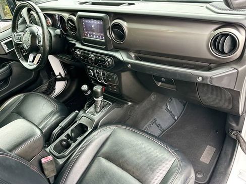 Used 2020 Jeep Gladiator Sport w/ Quick Order Package 24S image 28