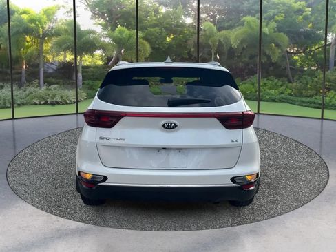 Used 2020 Kia Sportage EX FWD image 6