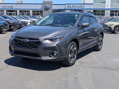 Used 2025 Subaru Crosstrek 2.5i Limited w/ Crosstrek Mirror Package AWD/4WD image 8