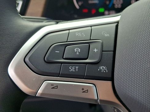 Used 2026 Volkswagen Atlas SE AWD/4WD image 21