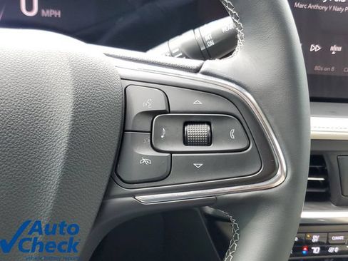 Used 2024 Buick Encore GX Avenir FWD image 23