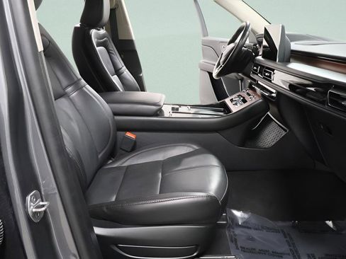 Used 2023 Lincoln Aviator Grand Touring w/ Equipment Group 301A image 32