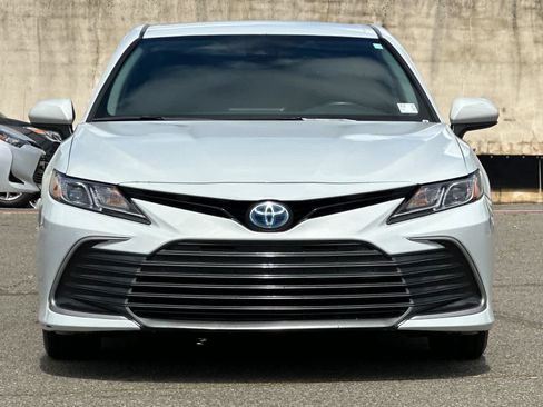 Used 2022 Toyota Camry LE FWD image 10