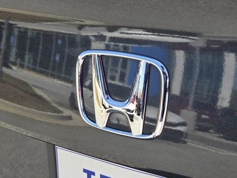 Used 2025 Honda Civic Sport image 36