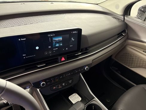 New 2026 Kia Carnival EX FWD image 34