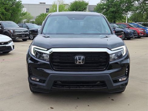 Used 2023 Honda Ridgeline RTL-E image 3
