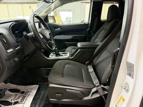 Used 2022 Chevrolet Colorado LT w/ Fleet Safety Package RWD image 11