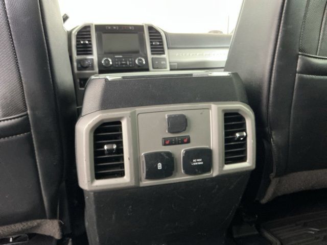 Used 2019 Ford F350 Lariat w/ Lariat Ultimate Package AWD/4WD image 27