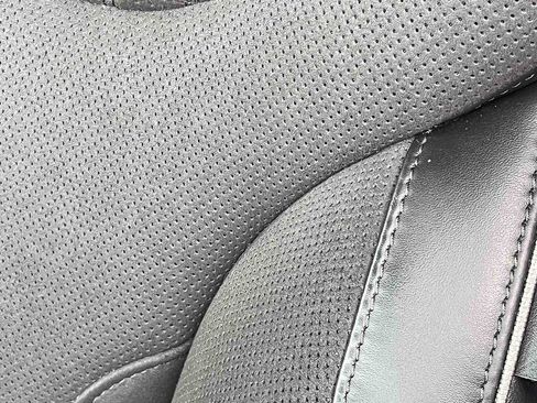 Used 2024 Hyundai Palisade Calligraphy image 24