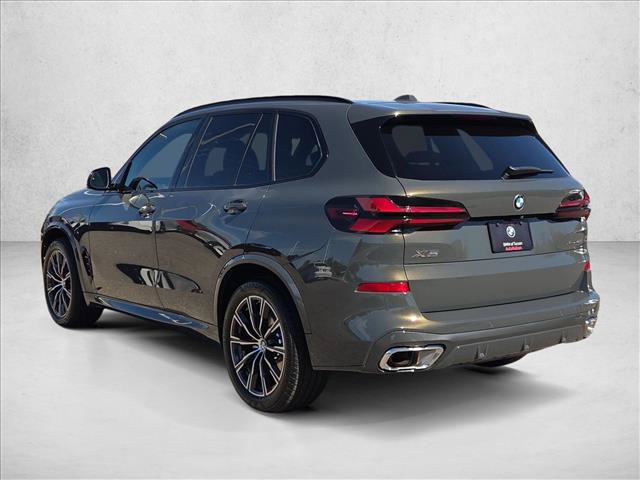 Used 2026 BMW X5 xDrive40i w/ M Sport Package AWD/4WD image 9