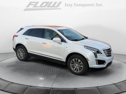Used 2017 Cadillac XT5 Luxury w/ Driver Awareness Package image 1