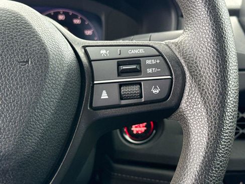 Certified 2023 Honda Accord EX image 27
