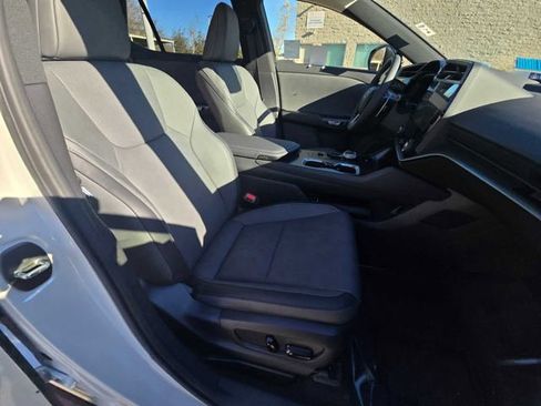 Used 2023 Lexus RZ 450e Premium w/ Technology Package image 11