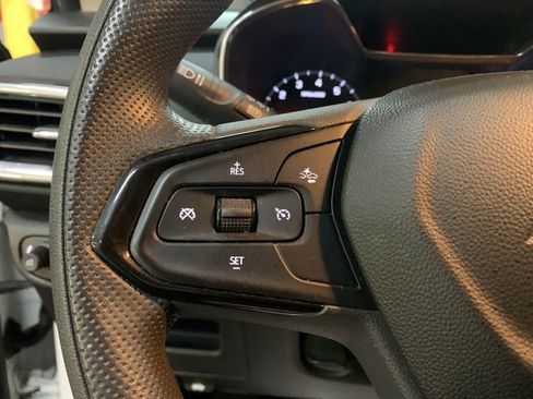 Used 2021 Chevrolet TrailBlazer LT w/ Convenience Package image 26