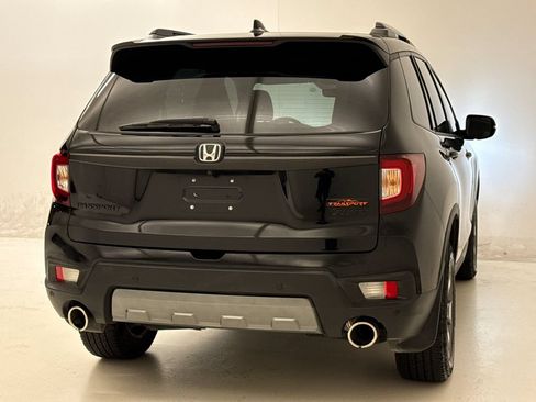 Used 2023 Honda Passport TrailSport image 9