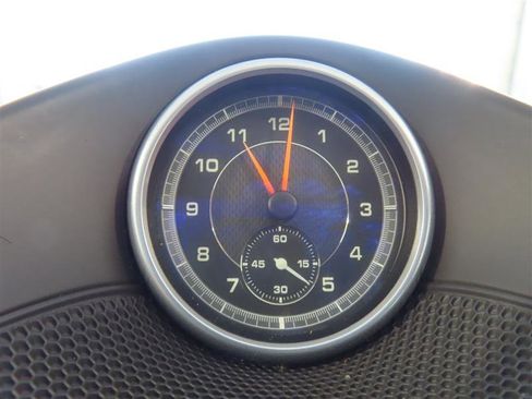 Used 2017 Porsche Cayenne Platinum Edition w/ Premium Package Plus (PJX) image 23