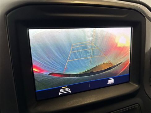 Certified 2022 Chevrolet Silverado 2500 Custom w/ Custom Value Package image 17