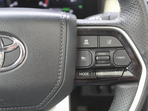 Used 2022 Toyota Tundra Capstone image 27