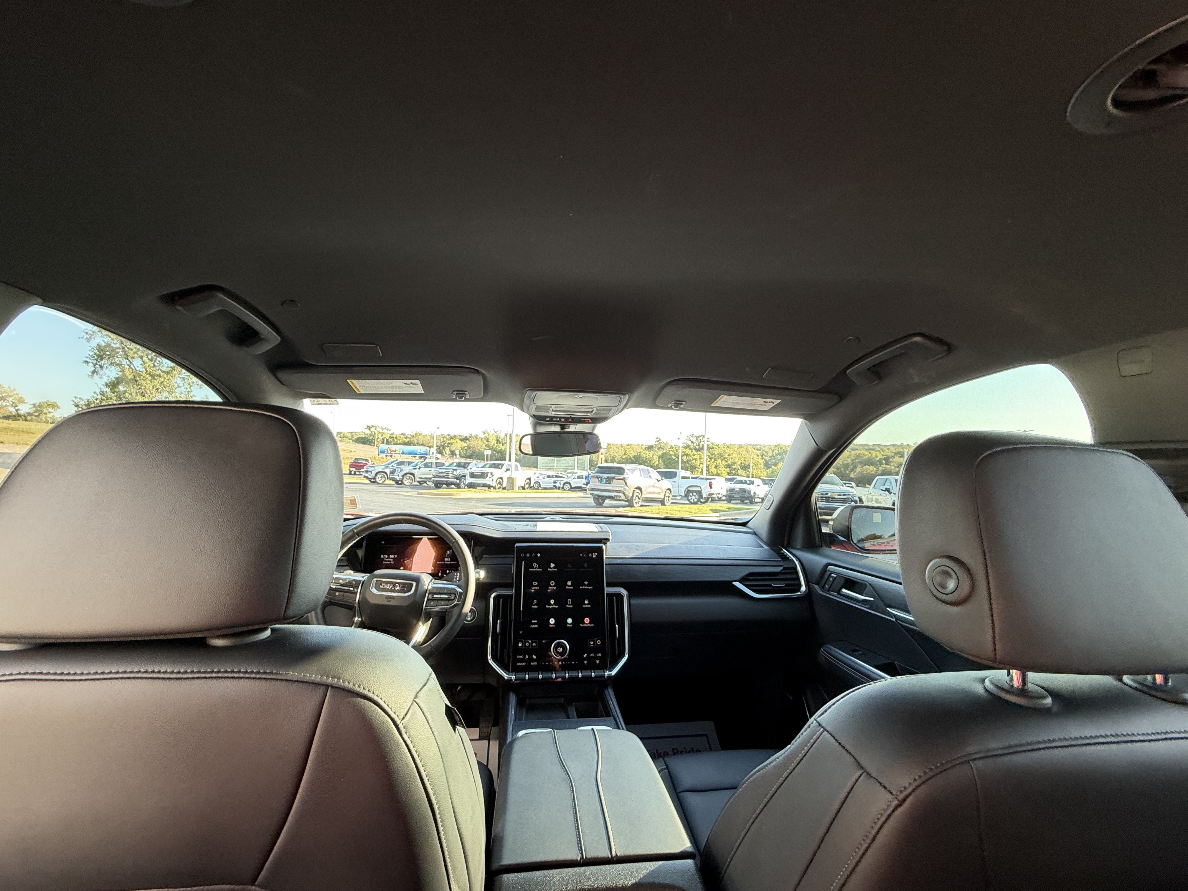 Used 2024 GMC Acadia Elevation FWD image 15
