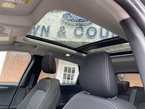 Used 2024 Ford Escape Active w/ Tech Pack #1 AWD/4WD image 15