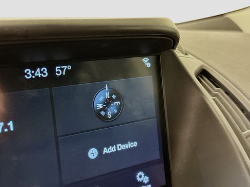 Used 2019 Ford Escape SEL image 22