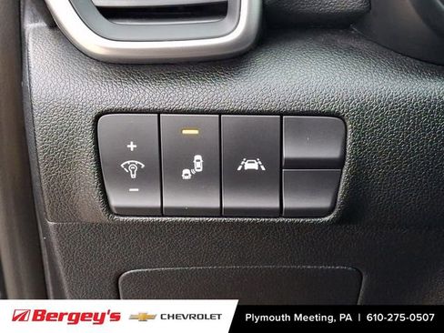 Used 2022 Kia Sportage Nightfall Edition image 28