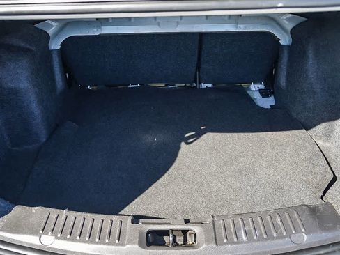 Used 2017 Ford Fiesta SE FWD image 25