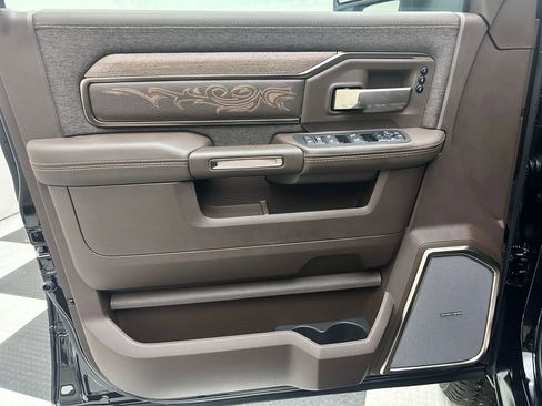 New 2026 RAM 2500 Limited image 11
