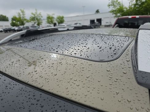 Used 2020 Subaru Outback Touring XT AWD/4WD image 7