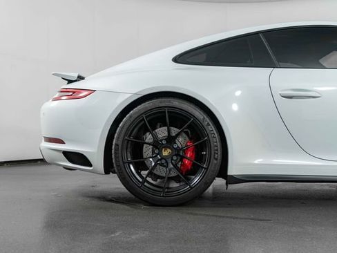 Used 2018 Porsche 911 Carrera 4S AWD/4WD image 10