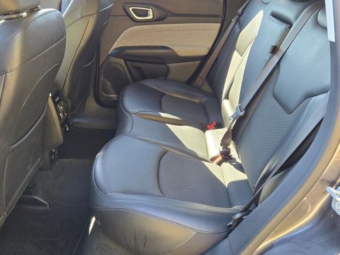 Used 2022 Jeep Compass Latitude w/ Convenience Group image 15