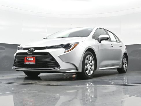 Used 2024 Toyota Corolla LE FWD image 26