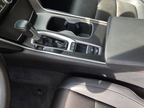 Used 2019 Honda Accord Sport image 26