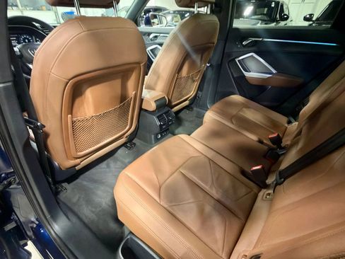 Used 2022 Audi Q3 2.0T Premium Plus w/ Premium Plus Package image 23