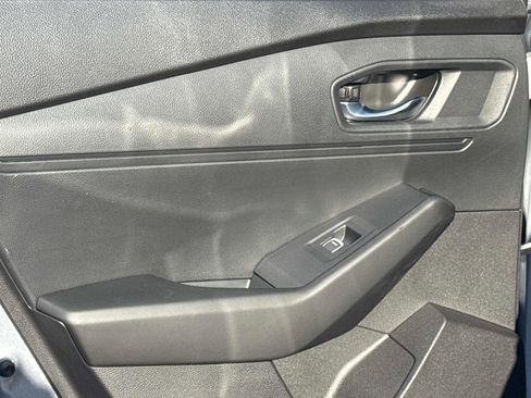 Used 2023 Honda Accord LX image 12