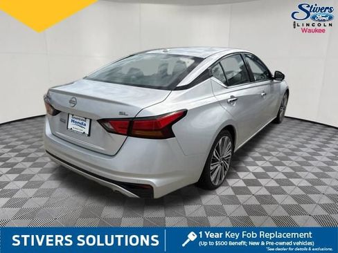 Used 2023 Nissan Altima 2.5 SL FWD image 6