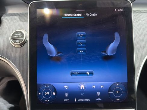 Used 2025 Mercedes-Benz C 300 4MATIC Sedan image 18