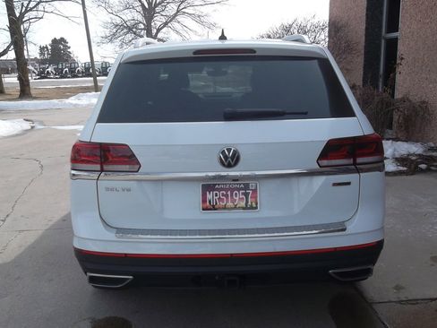 Used 2021 Volkswagen Atlas SEL Premium image 5