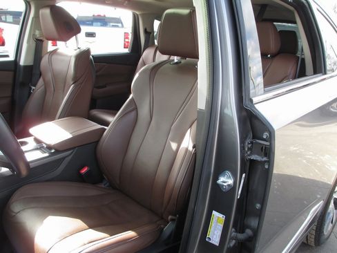 Used 2024 Acura MDX SH-AWD w/ Technology Package image 18