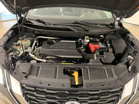 Used 2023 Nissan Rogue SV w/ SV Premium B Package image 42