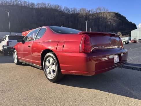 Used 2006 Chevrolet Monte Carlo LT w/ Preferred Equipment Group image 3